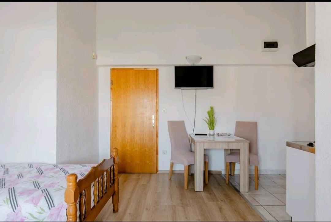Apartmani Racic Сплит Екстериор снимка