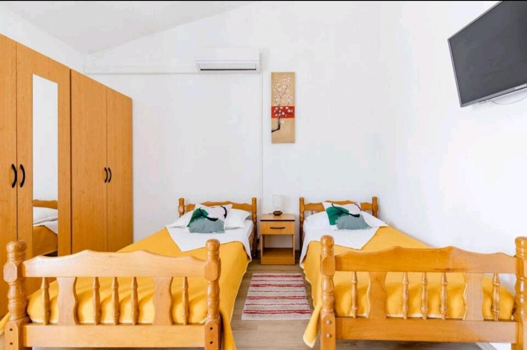 Apartmani Racic Сплит Екстериор снимка